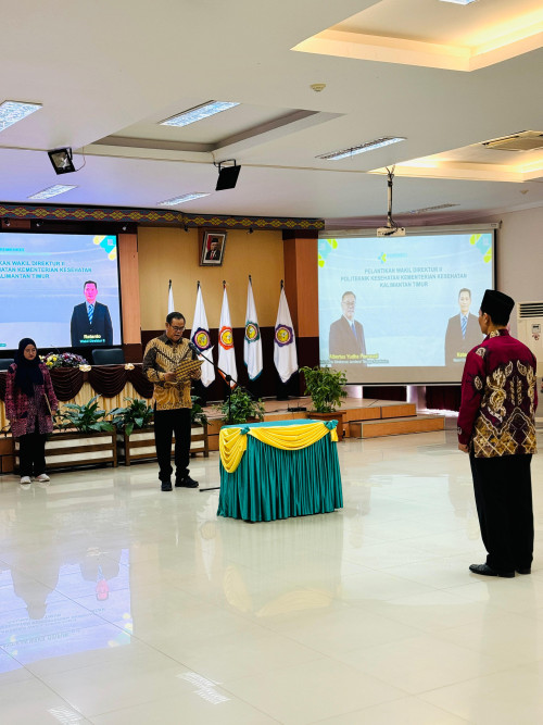 Pelantikan Wadir II Poltekkes Kemenkes Kalimantan Timur